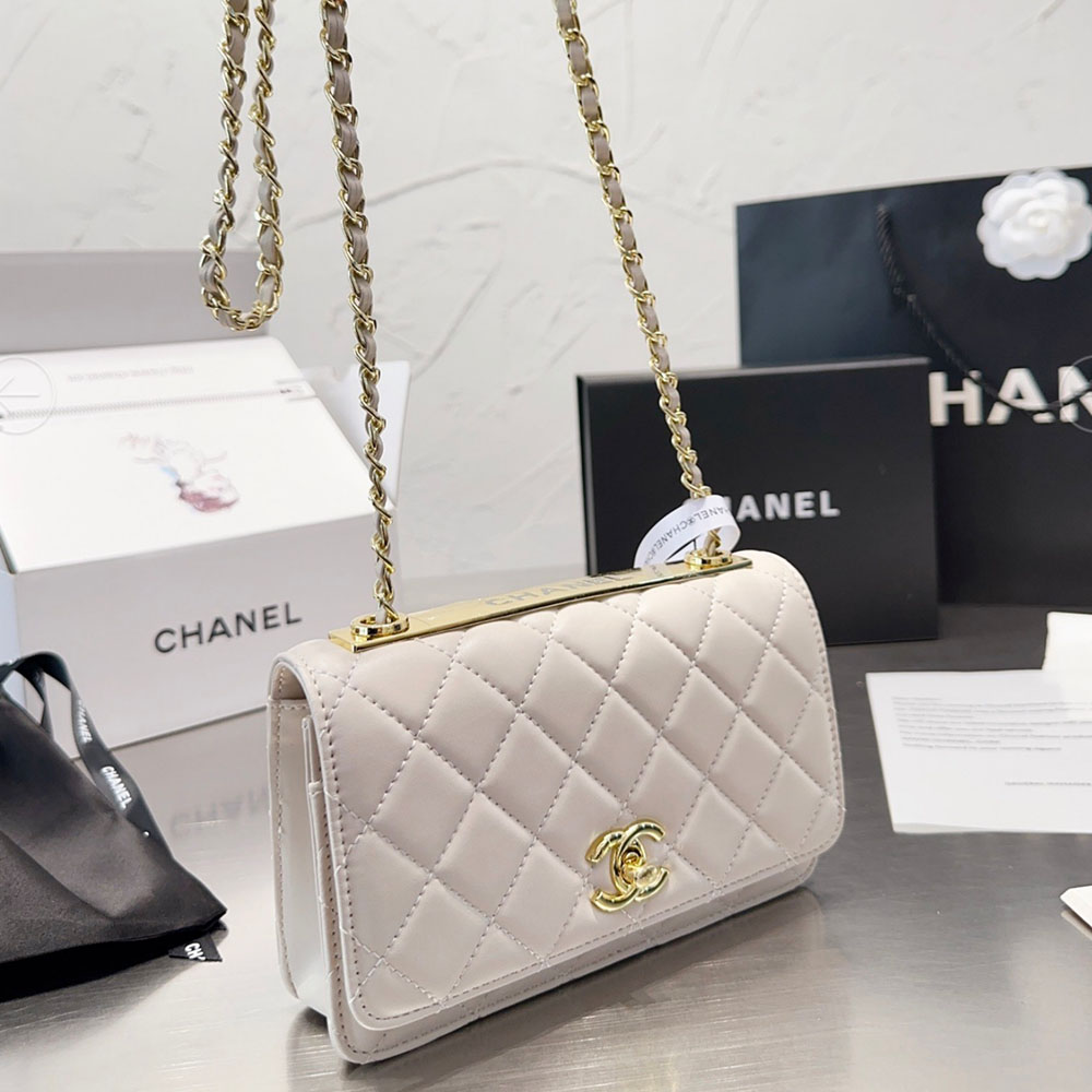 Chanel Trendy CC WOC - Image 4