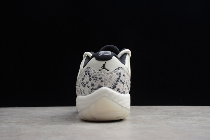 Air Jordan 11 Low Snakeskin Light Bone CD6846-002 - Image 7