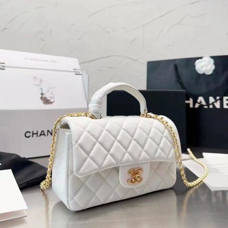 Chanel   Trendy CC Handle Bag - Image 4