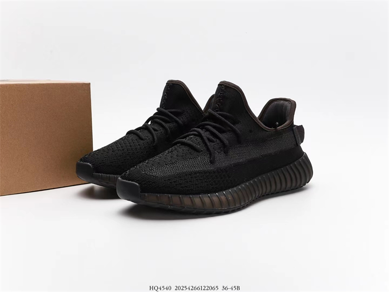 Yeezy Boost 350 V2 Onyx HQ4540 - Image 10
