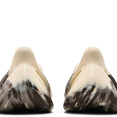 Yeezy Foam Runner MX Cream Clay GX8774 - Image 5