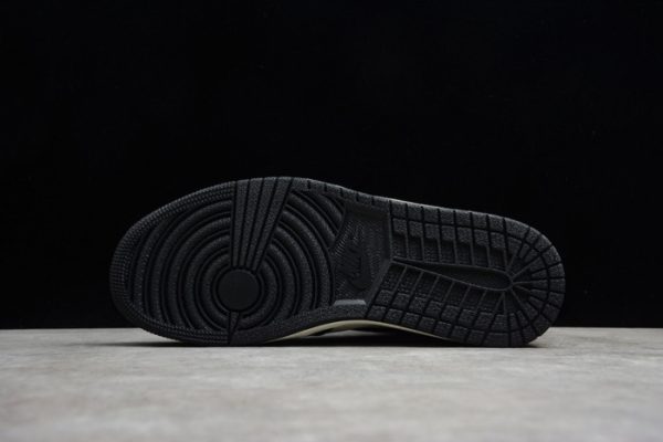 Air Jordan 1 Retro High OG "Dark Mocha" 555088-105