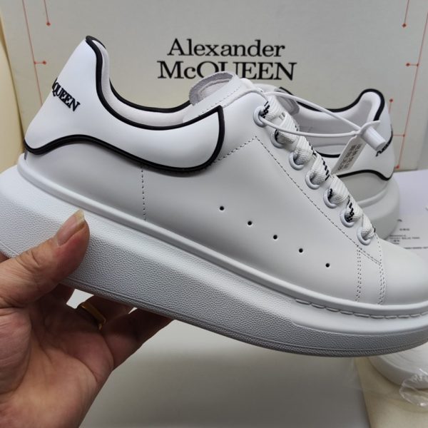 Alexander McQueen‘Larry'sneakers