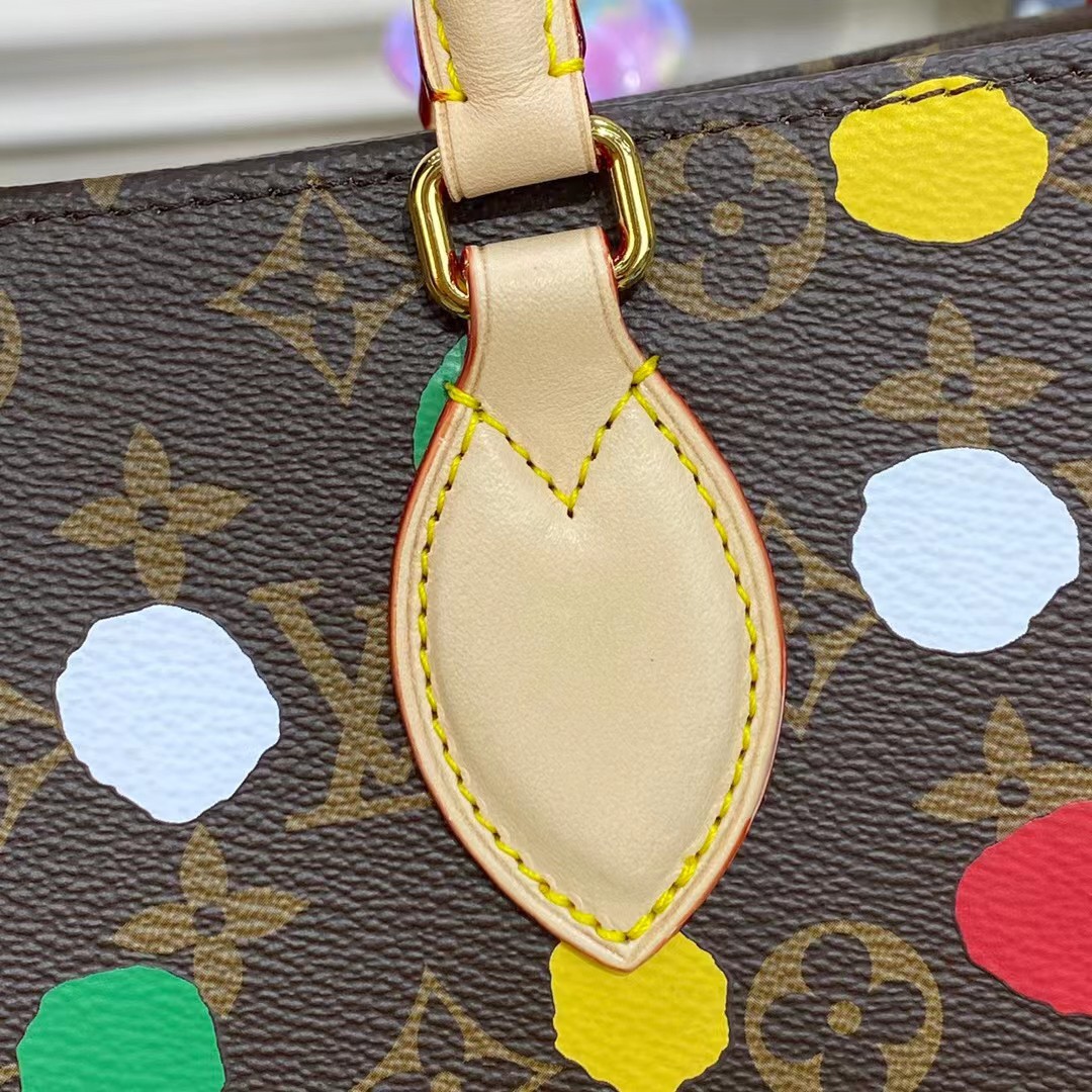 LV YK Onthego MM Bag - Image 7