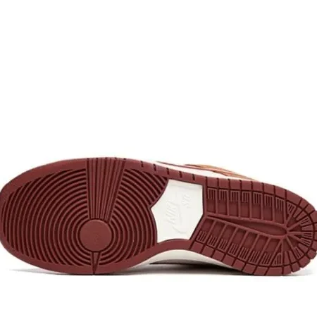 Dunk SB Low Pro “ Russet Cedar" - Image 6