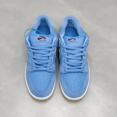 Dunk SB Low PRM “ phillies" - Image 7