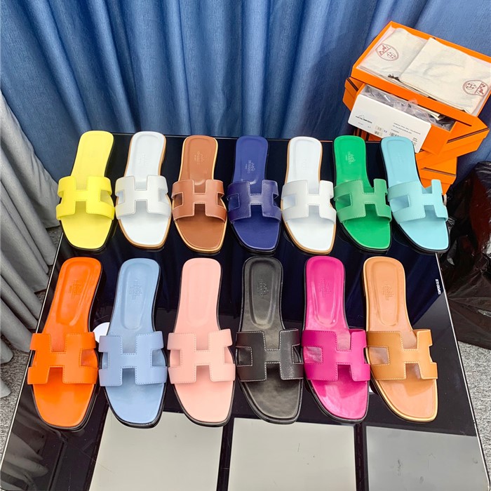 Hermes Oran Sandal - Image 4