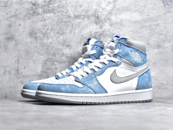 Jordan1 High OG &ldquo;Hyper Royal"