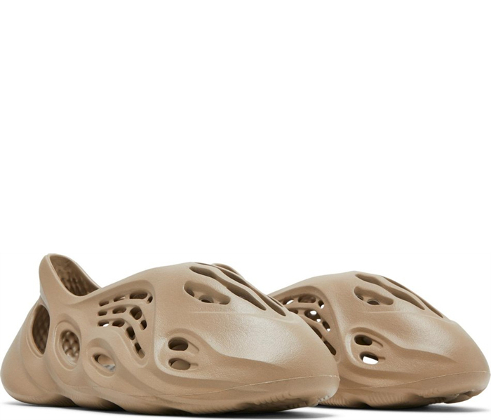 Yeezy Foam Runner Mist GV6774 - Image 4