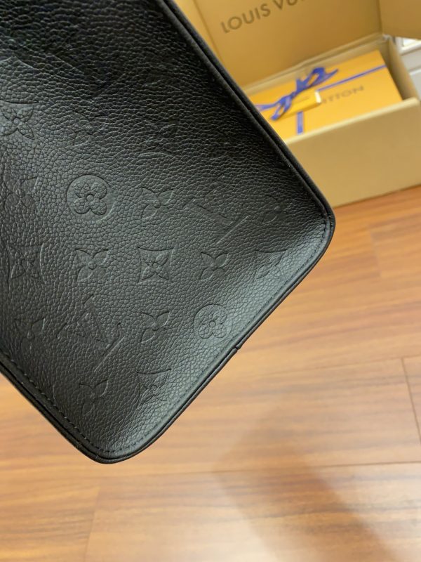 LV Onthego MM Bag