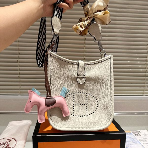 Hermes Evelyne Bag 20cm