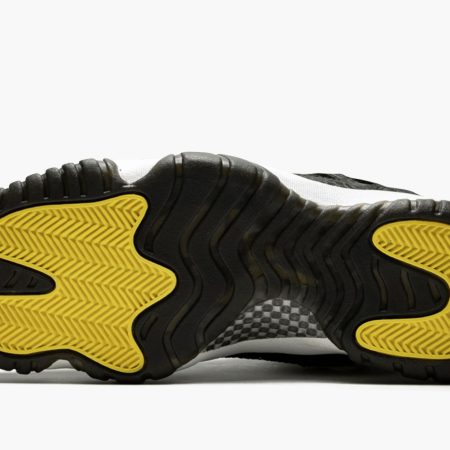 Air Jordan 11 Retro Low - Image 5