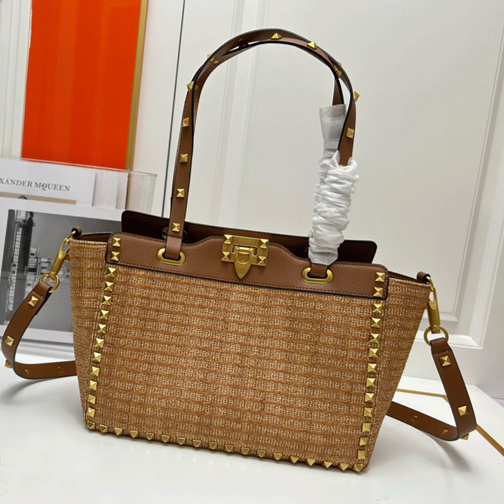 Valentino Classic Rivet Shopper Bag - Image 4