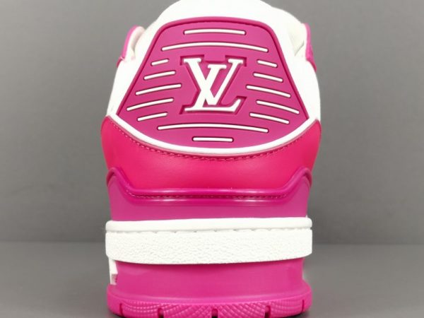 LV Trainer Fuchsia