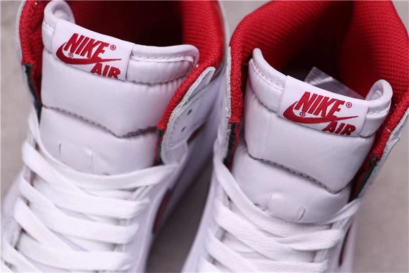 Jordan 1 Retro Metallic Red (2017) 555088-103 - Image 7