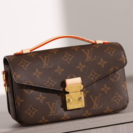 LV Micro Metis Bag - Image 8