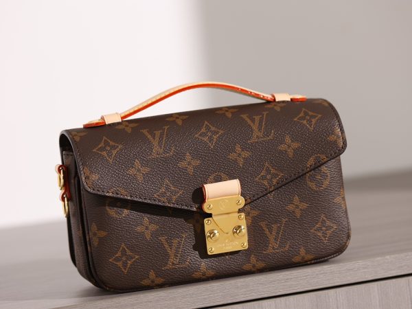 LV Micro Metis Bag