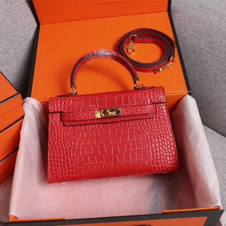 Hermes Kelly Gold Buckle Bag-Crocodile - Image 11