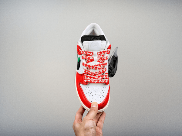 Frame Skate x SB Dunk Low “ Habibi"