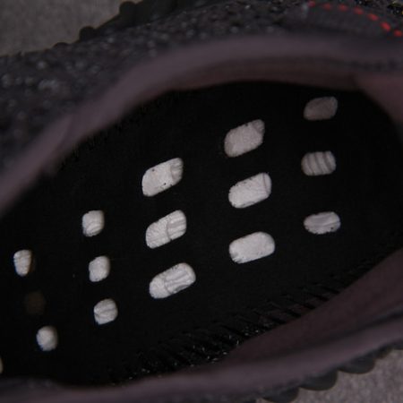 Yeezy Boost 350 V2 BLACK REFLECTIVE FU9007 - Image 3
