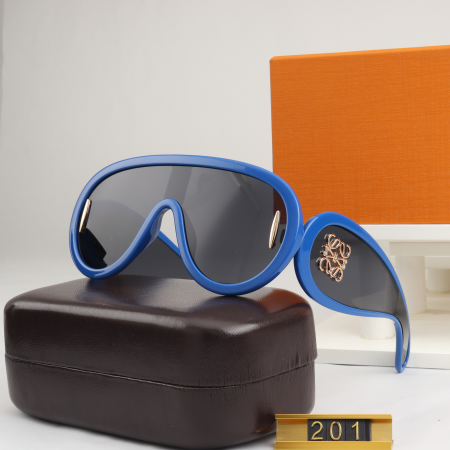 Loewe Sunglasses Top Quality - Image 3