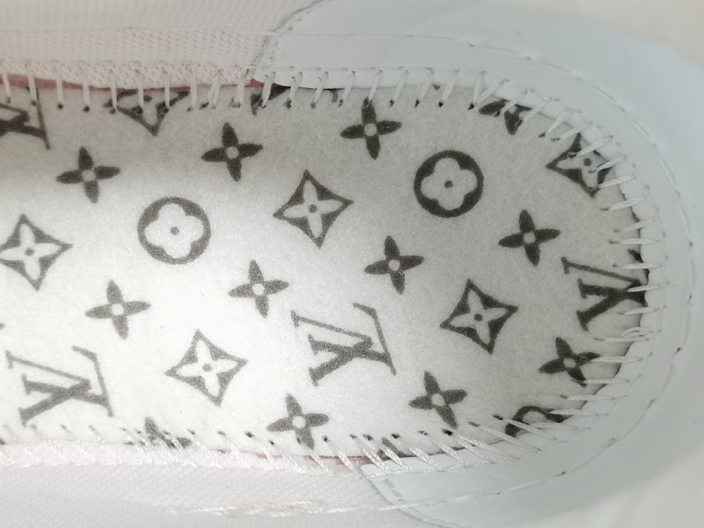LV Trainer Pink - Image 7