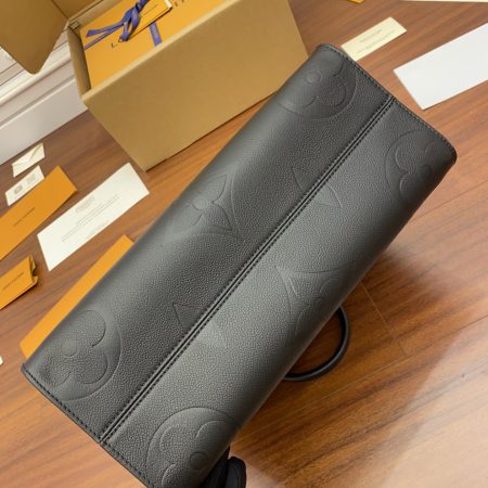 LV Onthego MM Bag - Image 8