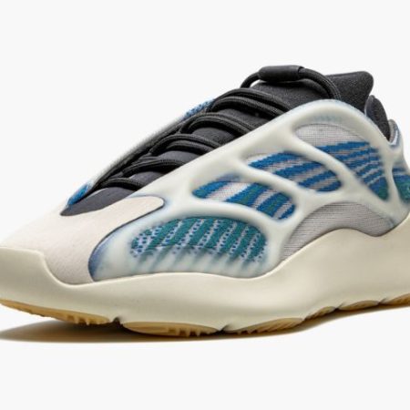 Yeezys 700 V3 “ Kyanite" - Image 4