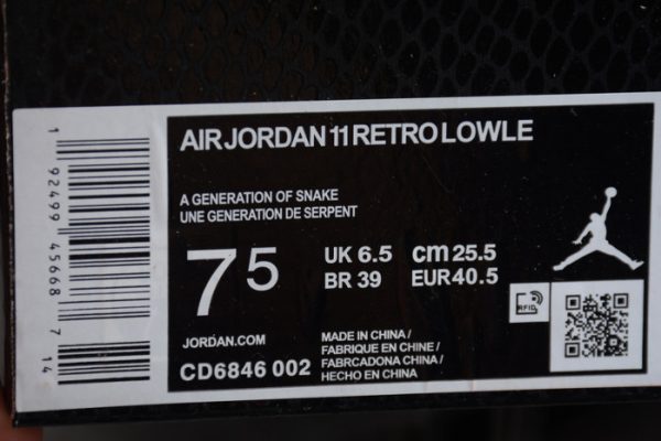 Air Jordan 11 Low Snakeskin Light Bone CD6846-002