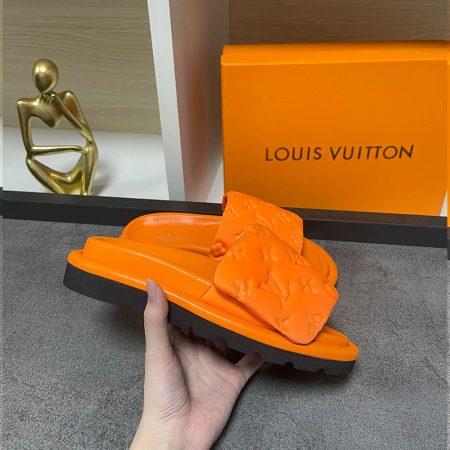 LV Pool Pillow Fabric Flat Slide  Sandals - Image 11