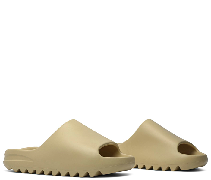 Yeezy Slides Desert Sand FW6344 - Image 4
