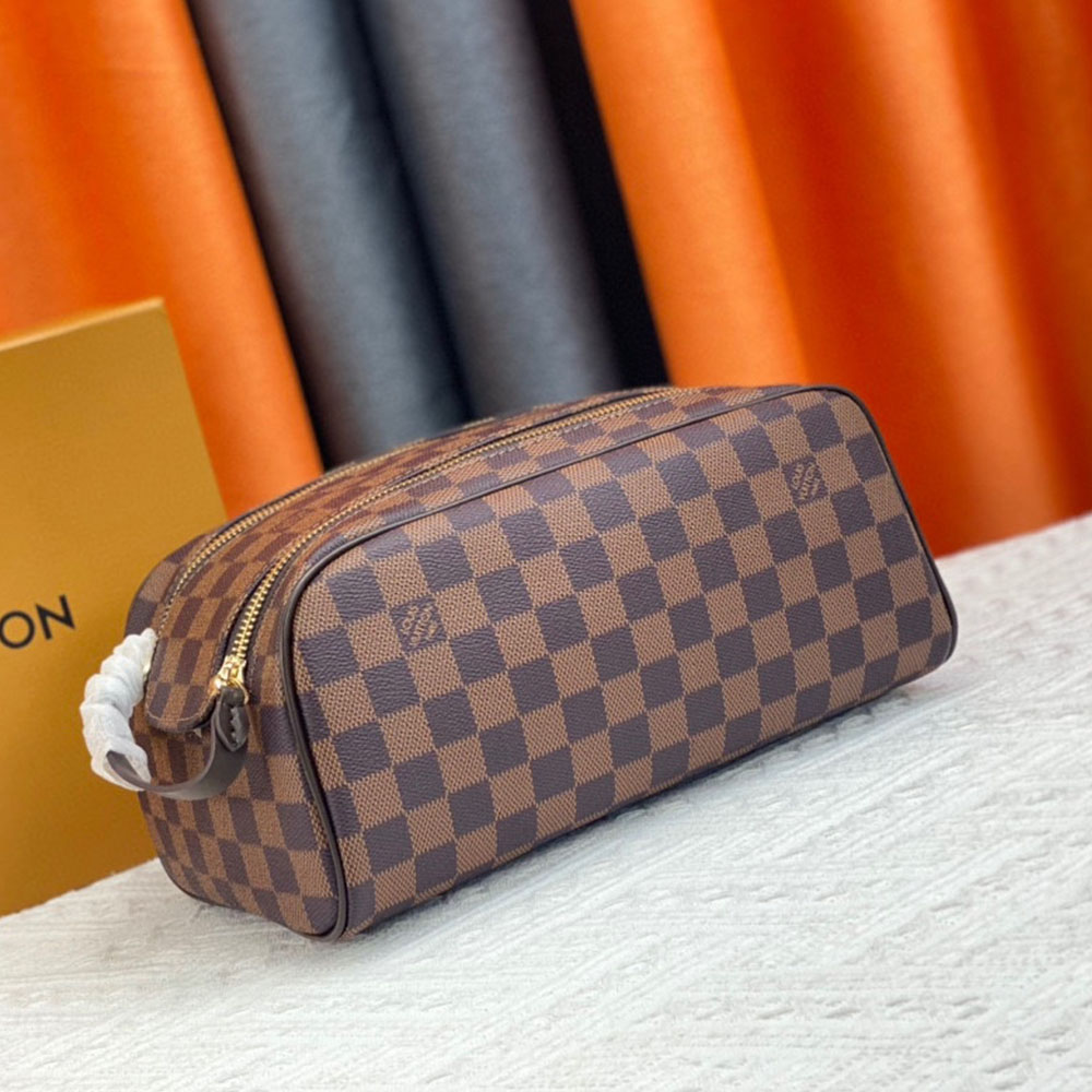 LV Dopp Kit Bag - Image 3