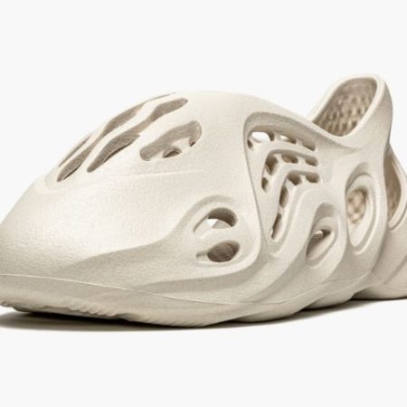 Yeezys Foam RNNR “ Ararat" - Image 4
