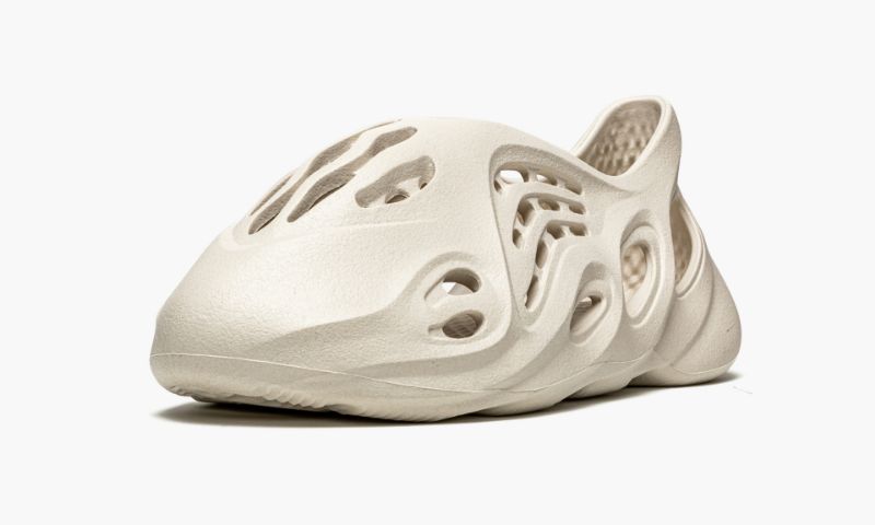 Yeezys Foam RNNR “ Ararat" - Image 4