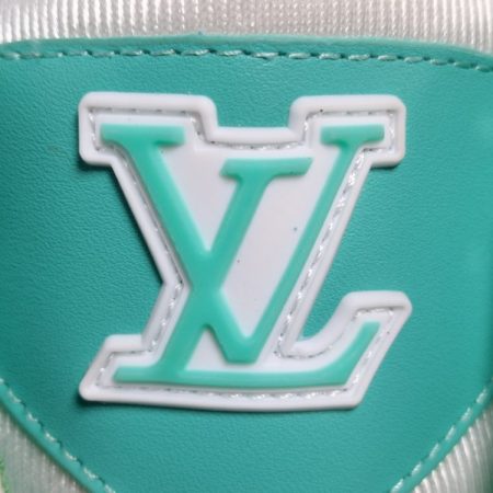 LV Trainer White Green - Image 5