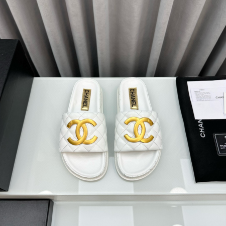 Chanel Gold Label Flat Bottom Fashion Sandals Slide - Image 2
