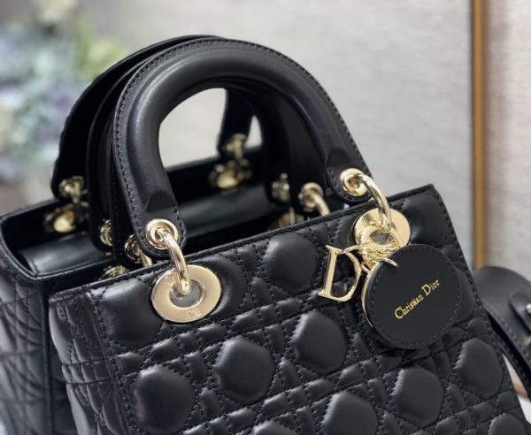 Dior Medium Lady Dior Bag Black Patent Cannage  M0565OWCB_M900