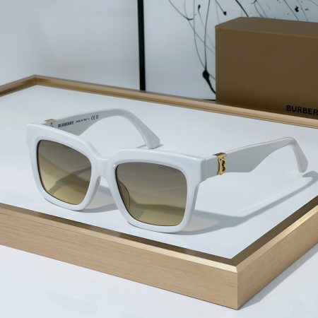 Buberry  Mirror leg Logo Sunglasses Top quality