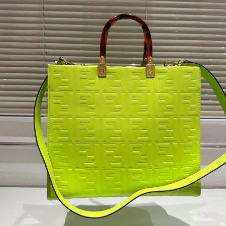 FENDI Sunshine Texture Bag Medium - Image 7