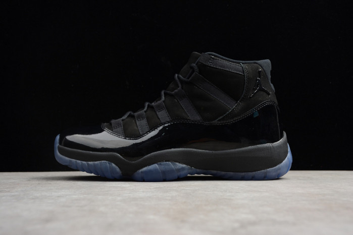 Air Jordan 11 Cap and Gown black 378037-005 - Image 2