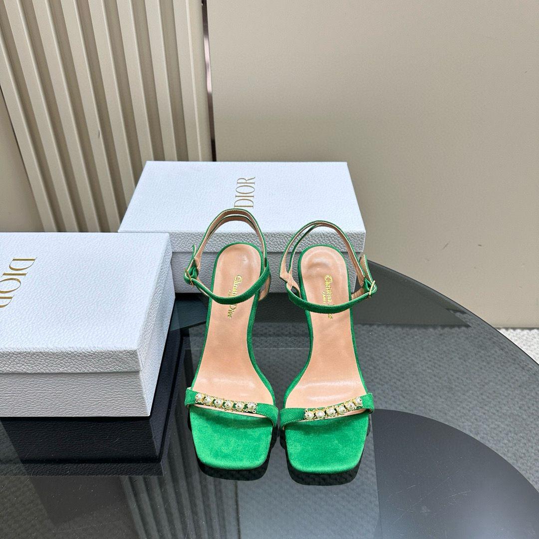 Dior Pearl Heels - Image 3