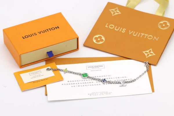 LV Sunrise Flower bracelet
