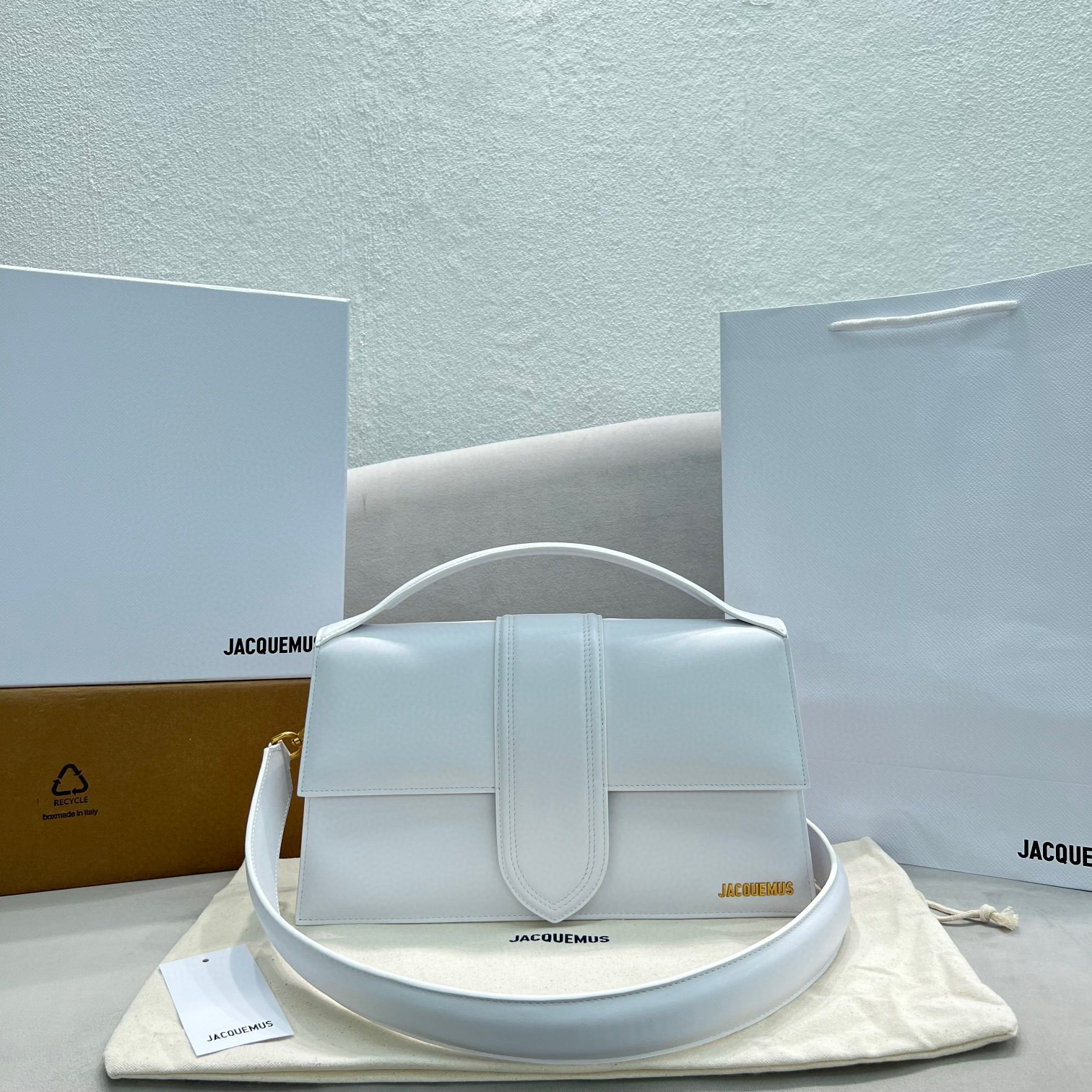 Jacquemus Le Bambinou Shoulder Handbag - Image 5