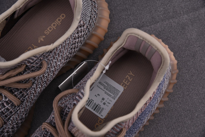 Yeezy Boost 350 V2 Fade H02795 - Image 8
