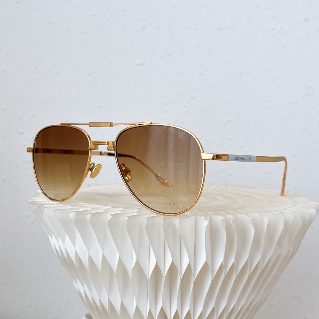 Dior Metal Frame Sunglasses Top Quality - Image 1