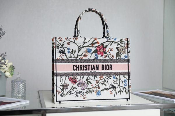 Dior Book Tote White Multicolor Dior Petites Fleurs