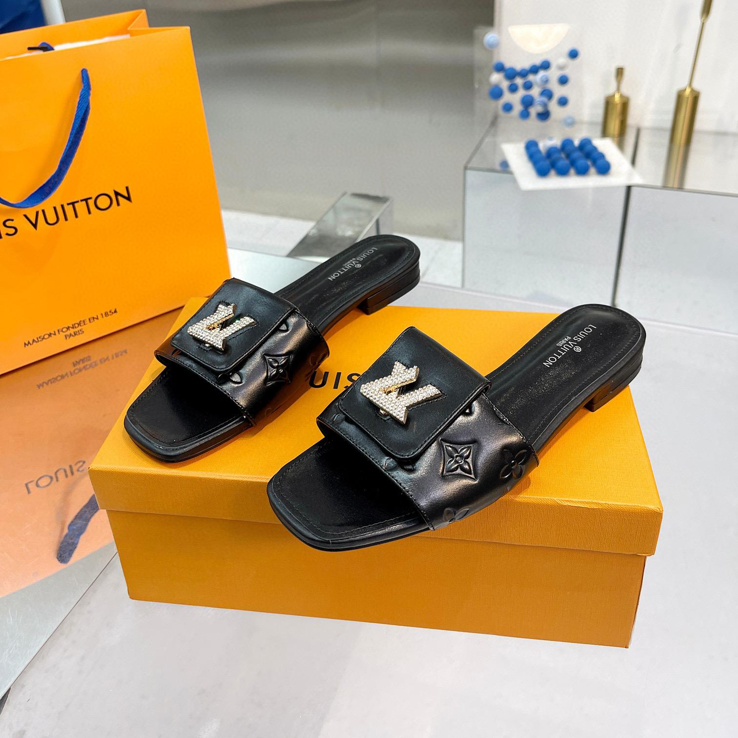 LV Comfortable Leather Flip-fFops  Slide Sandal - Image 4