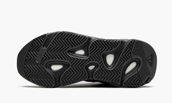 Yeezys Boost 700 MNVN “ Triple Black"