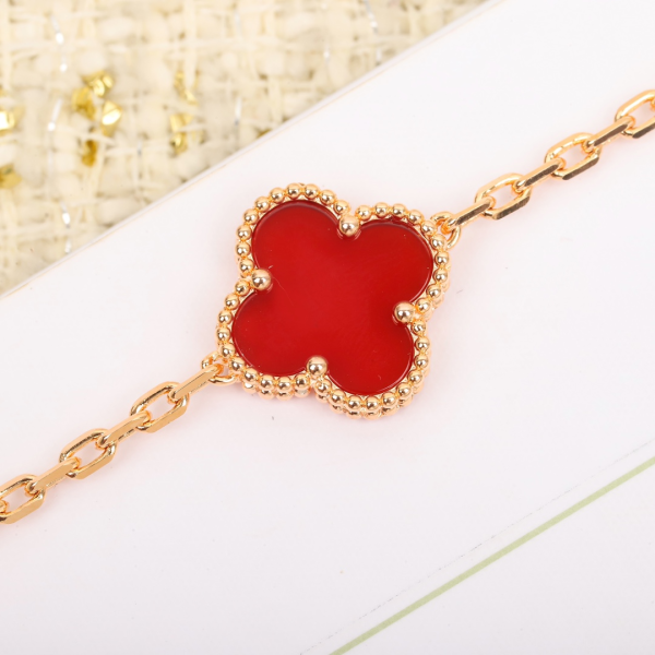Van Cleef&Arpels VCA alhambra Bracelet Carnelian
