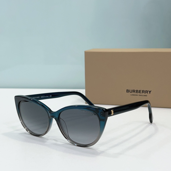 Buberry  Fashionable Cat-eye Sunglasses  Top quality